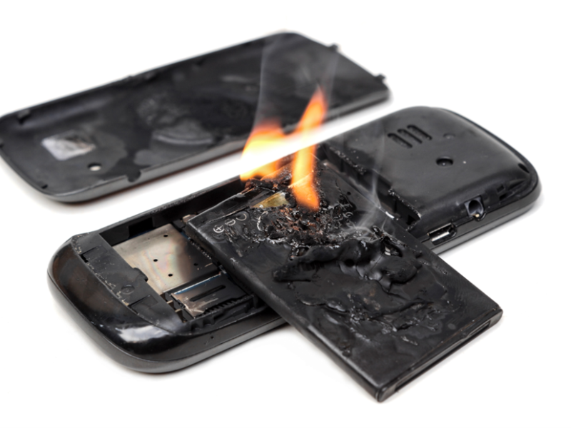 Phone battery on fire - thermal runaway